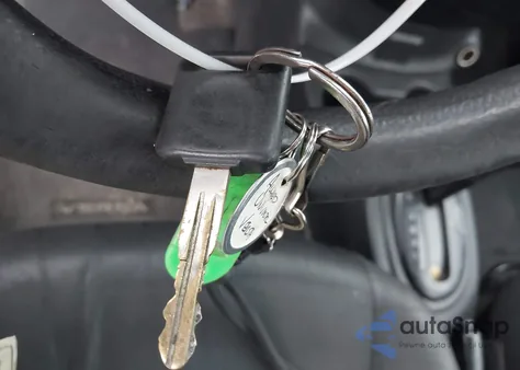 2017 Nissan Versa 1.6 S+ from USA, damaged, VIN 3N1CN7AP2HL820794